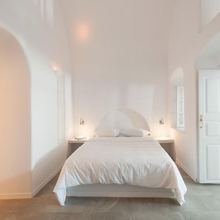 Evmenia Luxury Cave Villa Oía Exterior foto