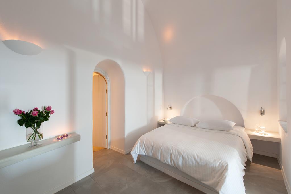 Evmenia Luxury Cave Villa Oía Quarto foto